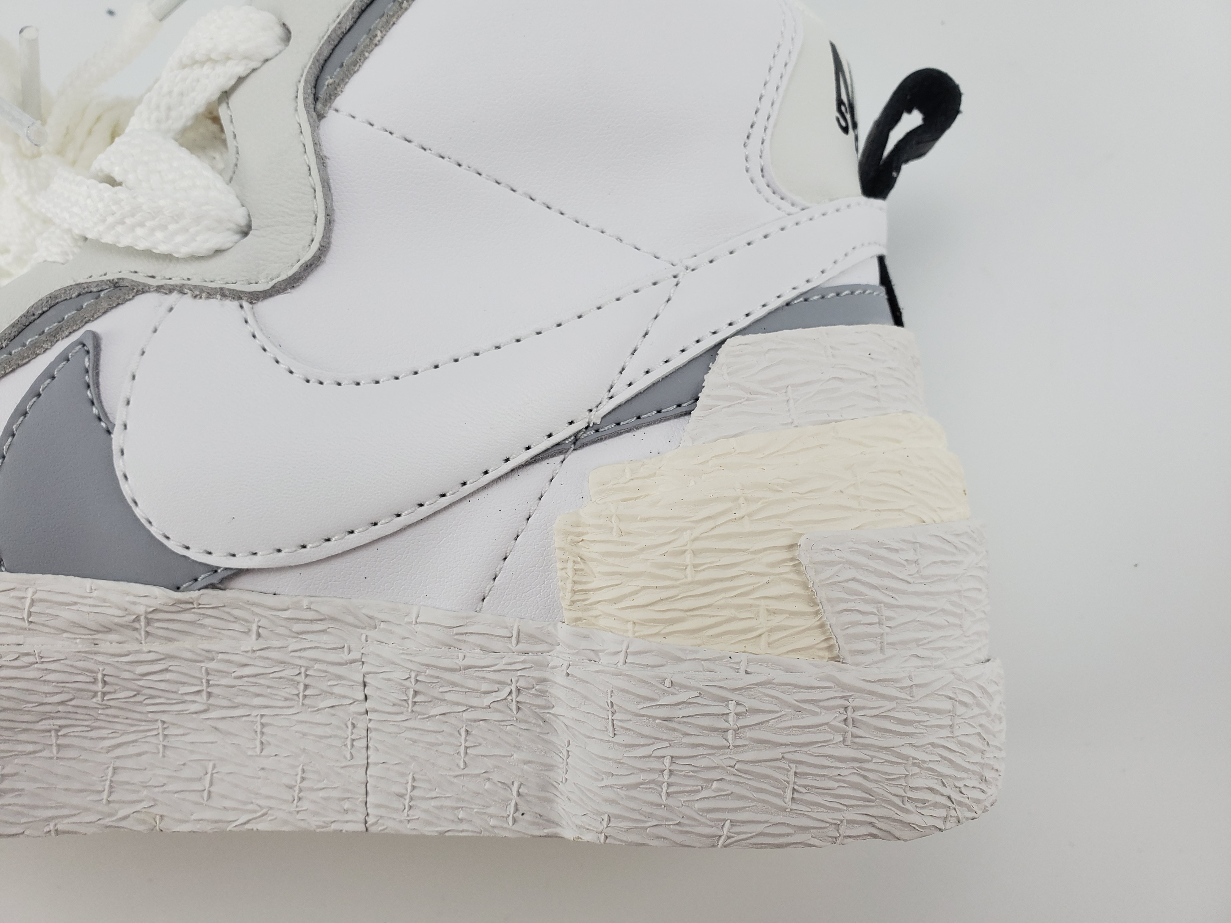 Nike Blazer High Sacai White Grey