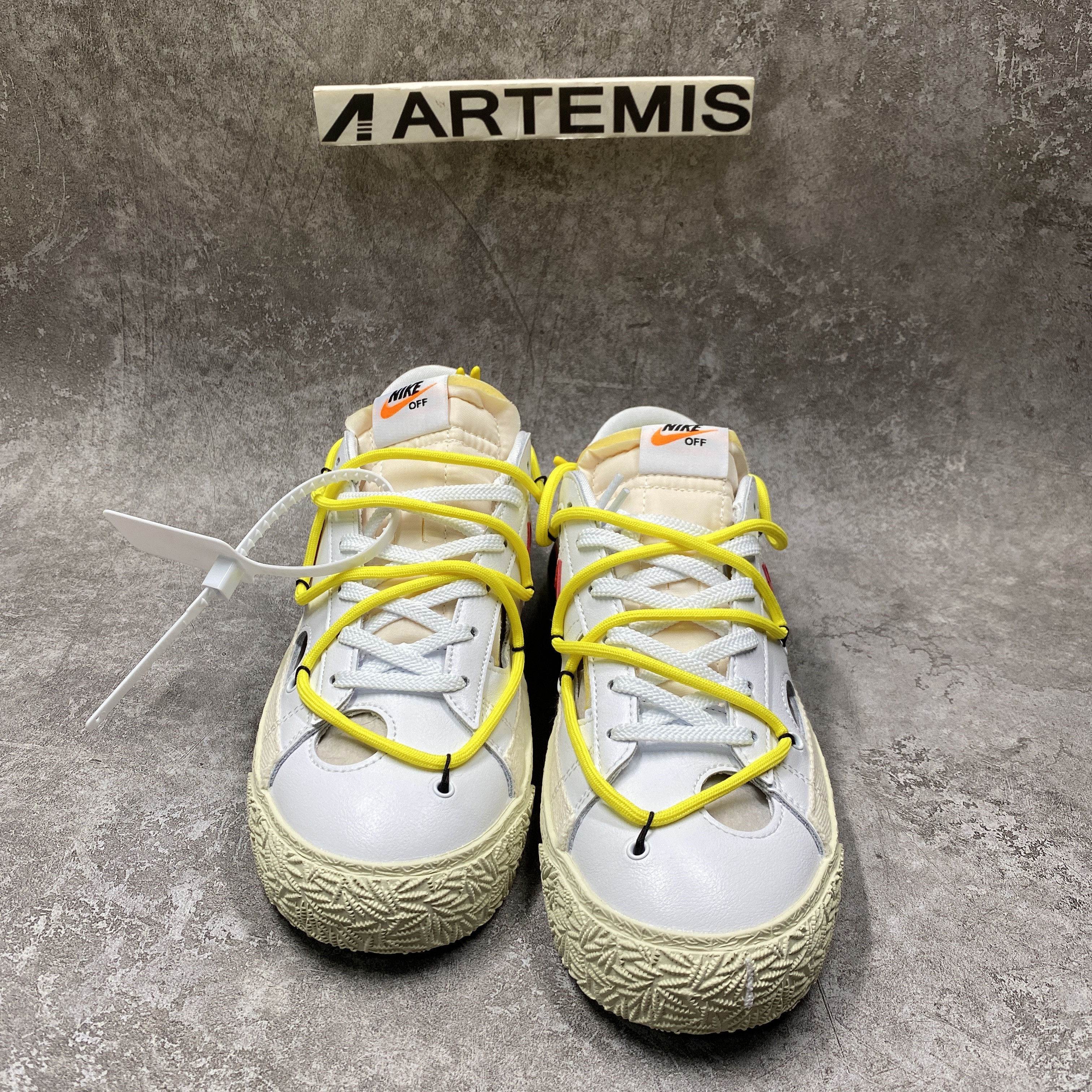 Off-White x Nike Blazer Low