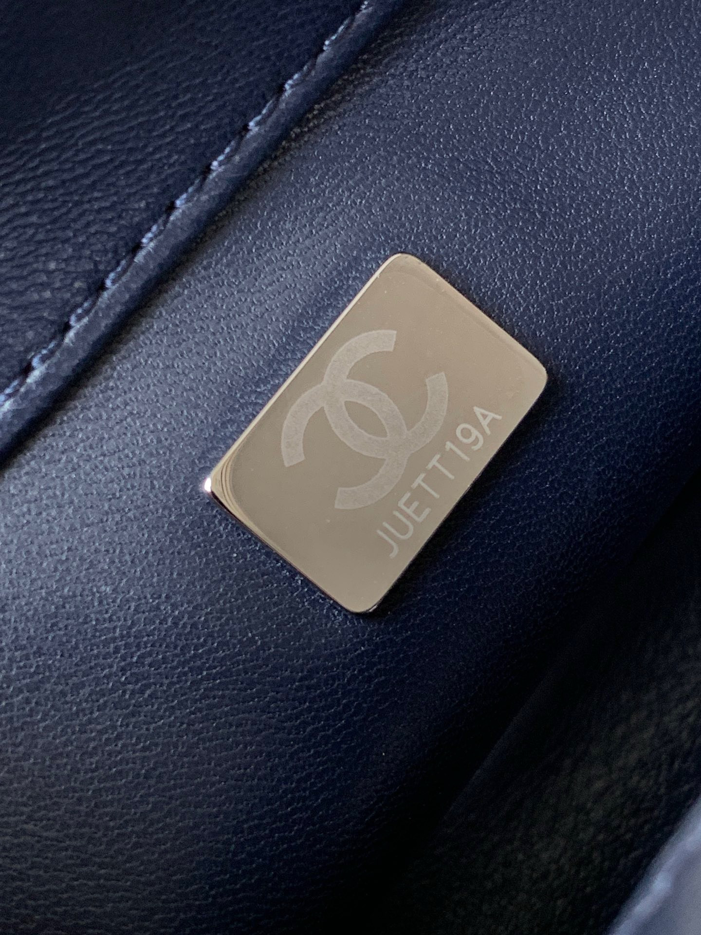 Ch*el mini cf  20x15x7cm