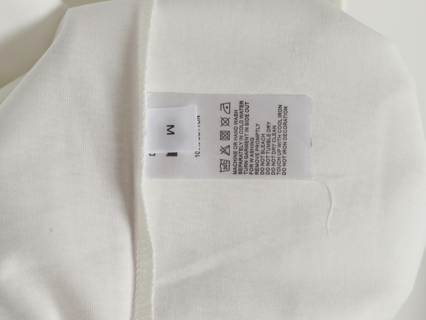 DESCENTE 25ss Short-sleeved T-shirt