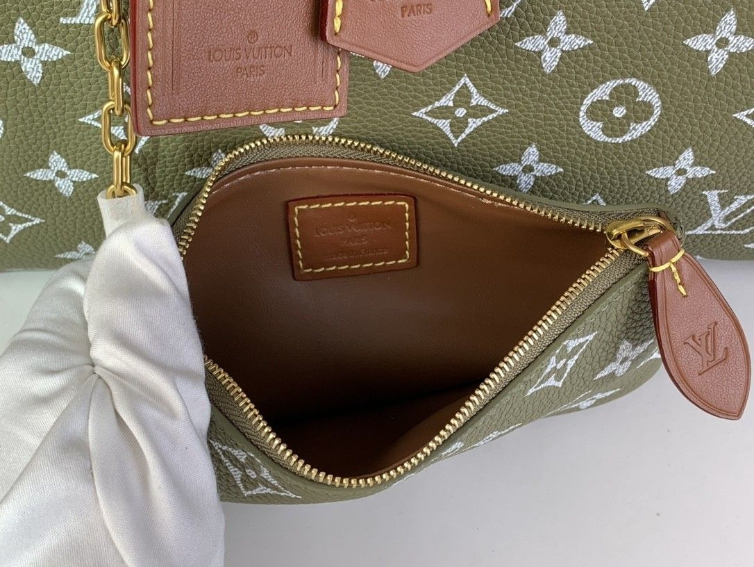 LV Speedy P9 Bandoulière 30 M15241 30x21x17cm