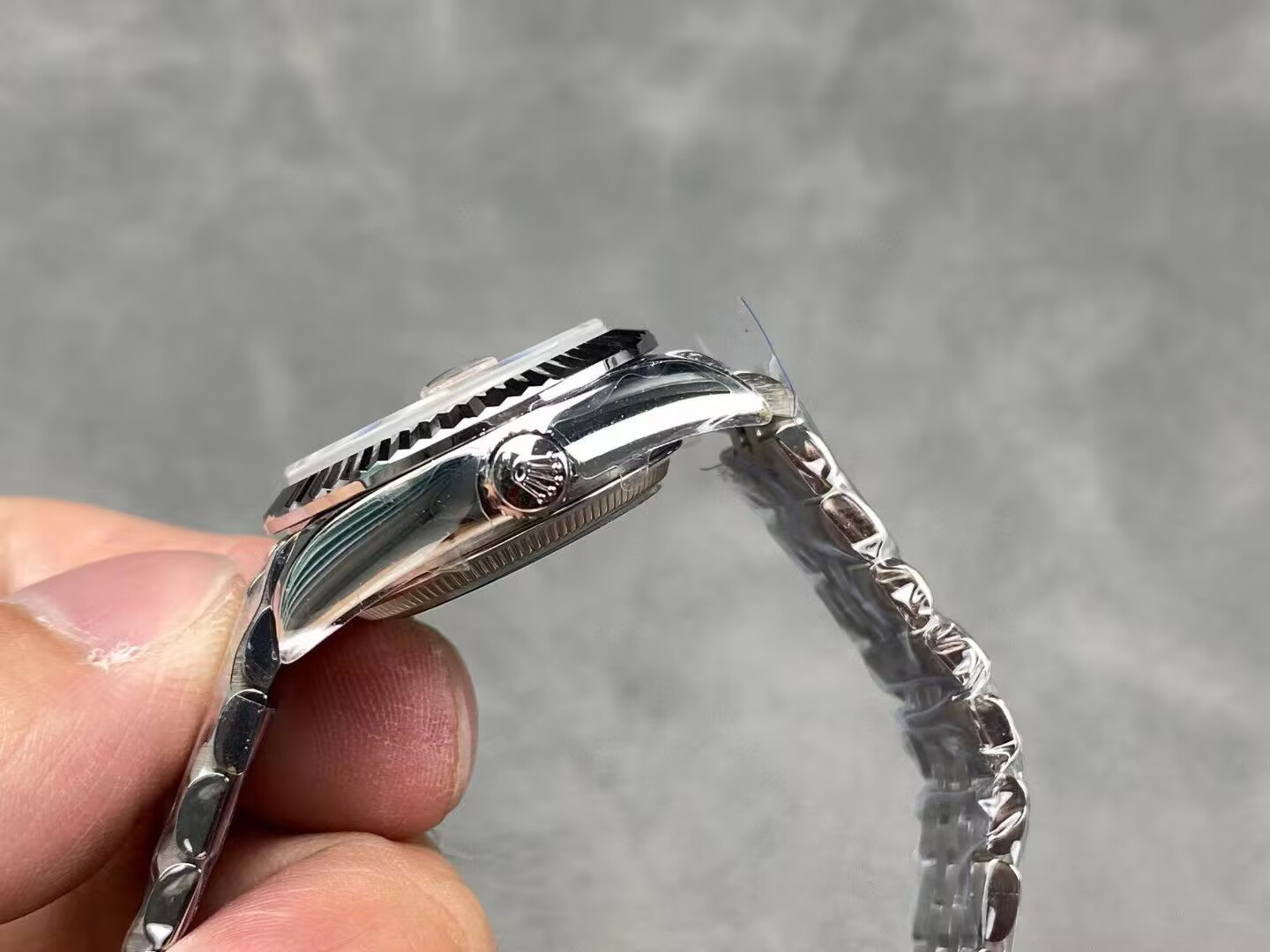 R*l*x datejust 28 watch