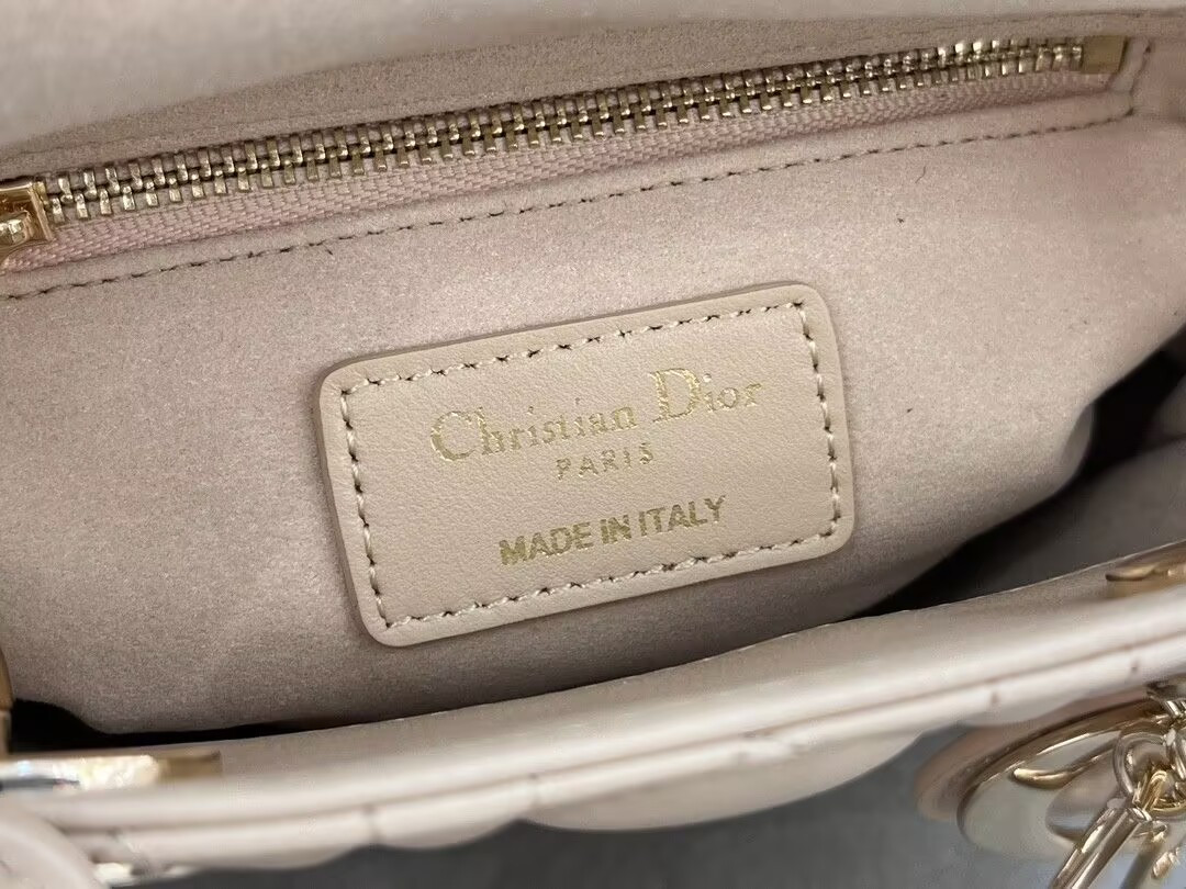 mini lady D*or bag 6.5 x 6 x 3 inches