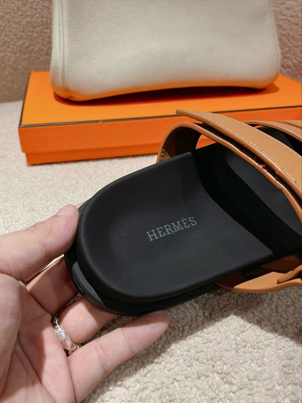 UA Hermès Chypre Sandal