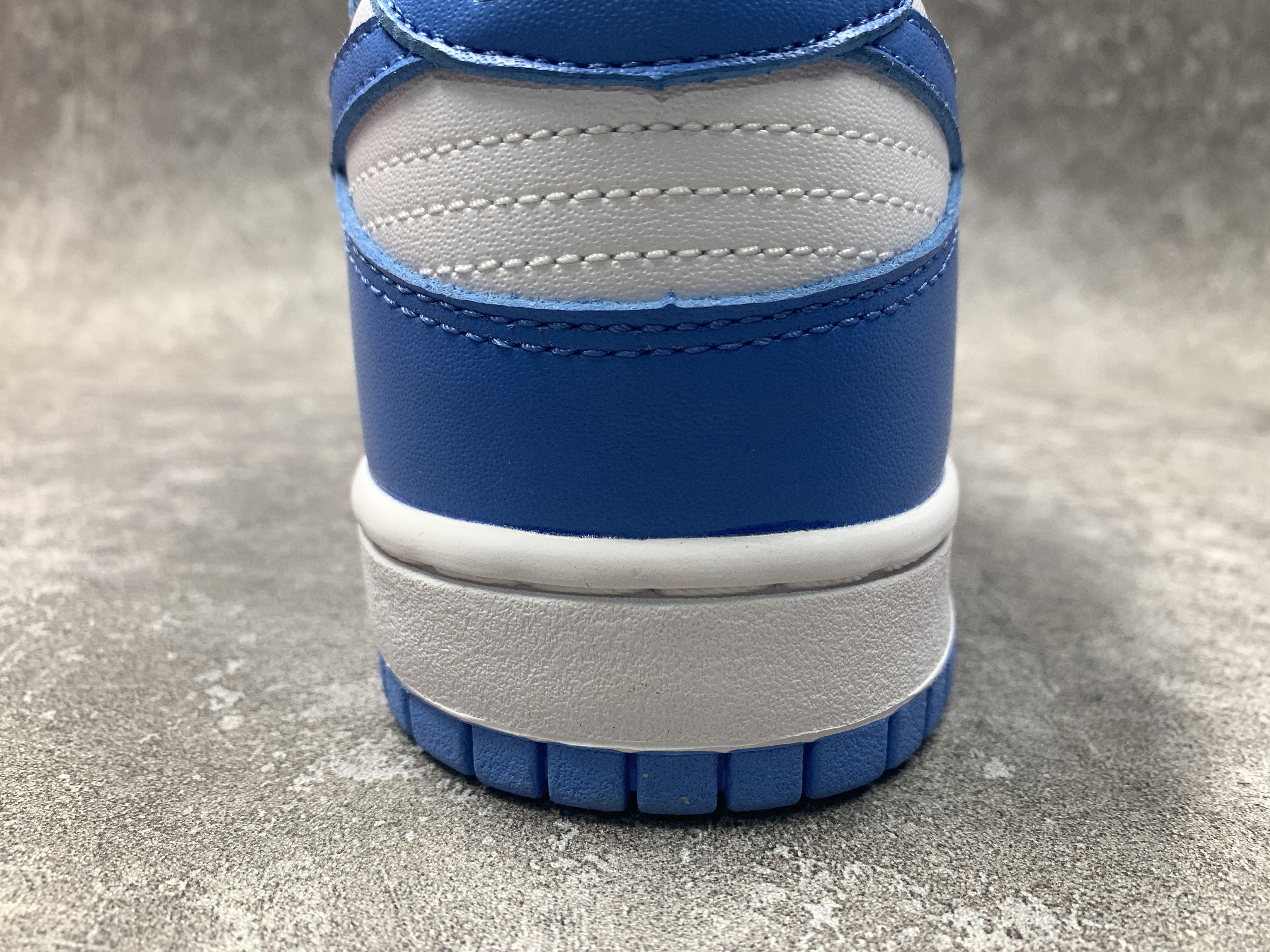 Nike Dunk Low UNC (2021)