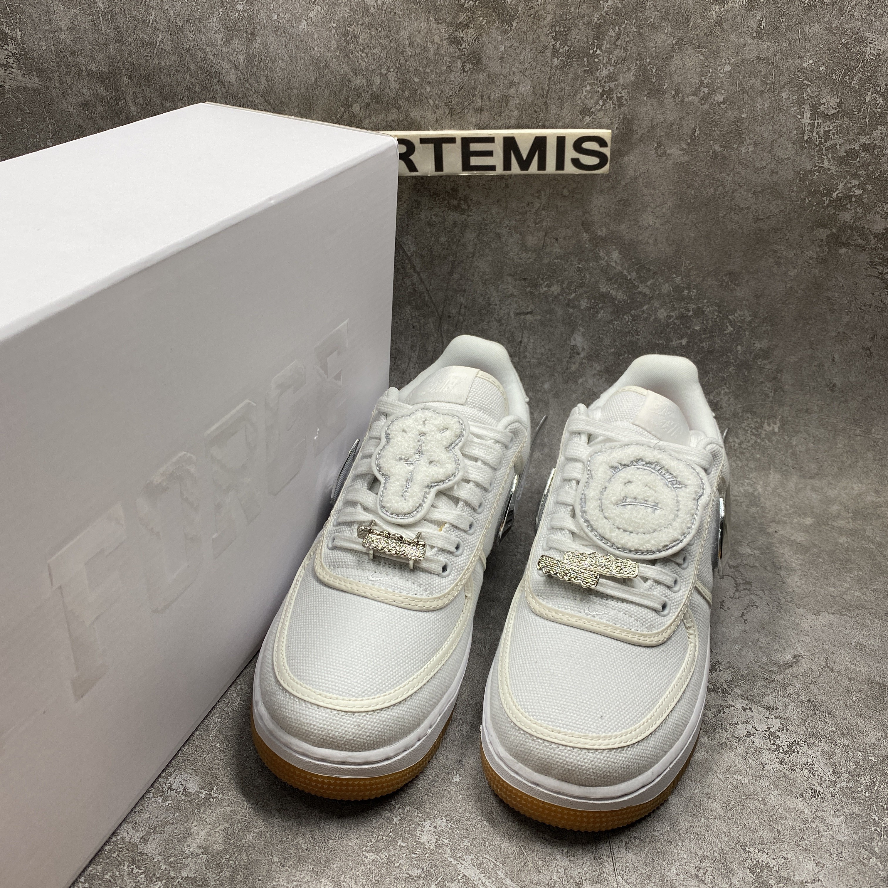 Air Force 1 Low Travis Scott (AF100)