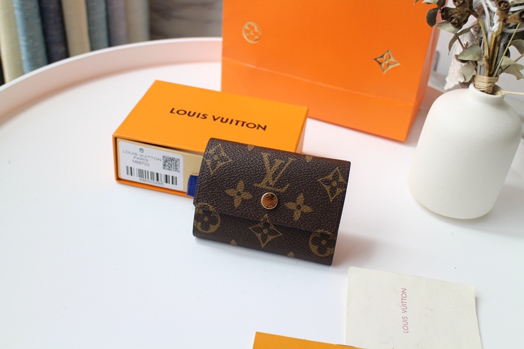 LV MICRO WALLET M68703
