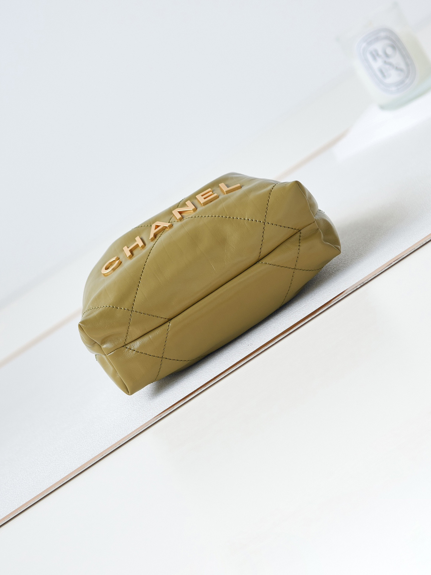 Ch*el 22 mini handbag shiny calfskin green 7.8 × 7.4 × 2.3 in