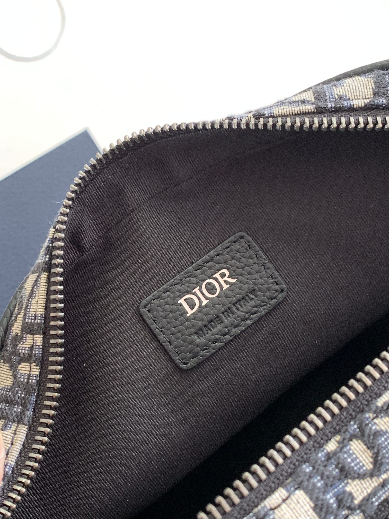 D*or maxi safari bag with strap  beige and black D*or oblique jacquard