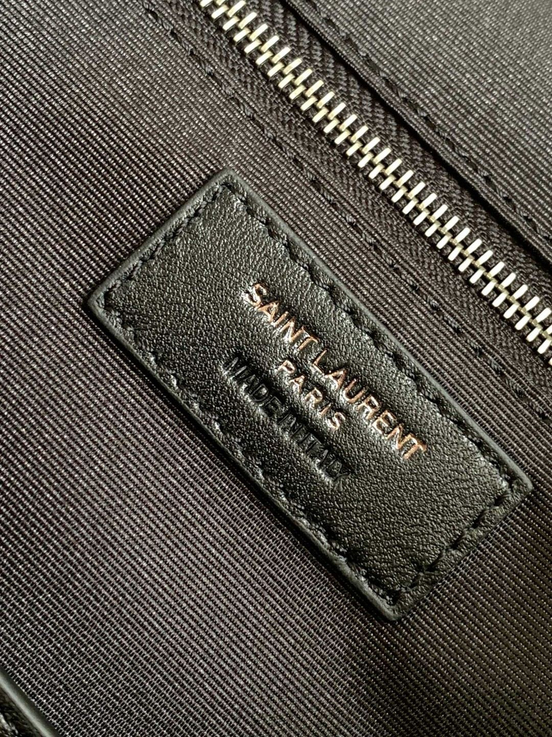 Y*L niki shopping in vintage leather white 12.9 x 10.6 x 4.5 inches