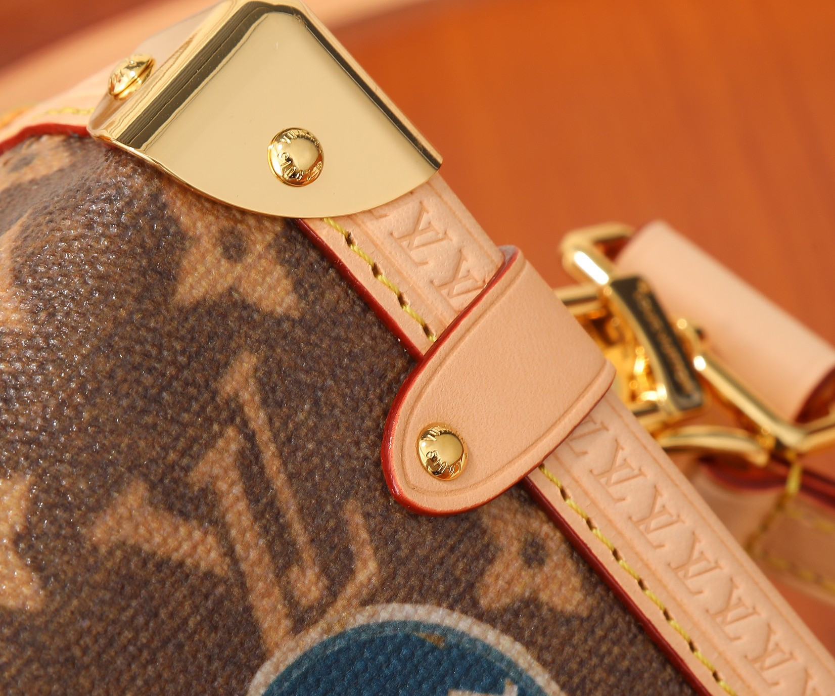 LV Side Trunk MM M47085 8.3 x 5.5 x 2.4 inches