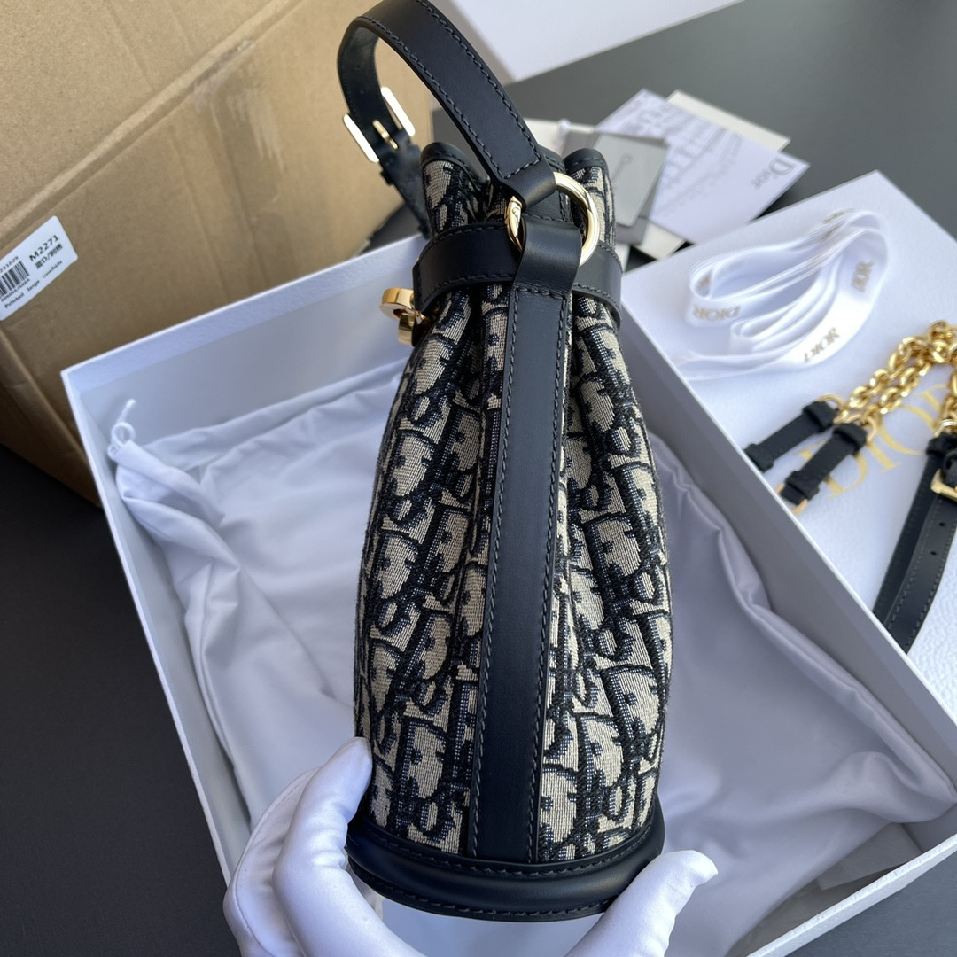 D*or amber oblique 24.5×25×11cm