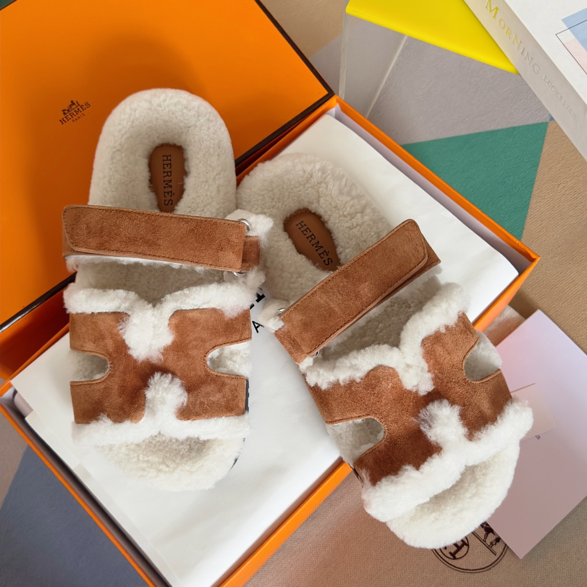 UA Hermès Chypre sandal