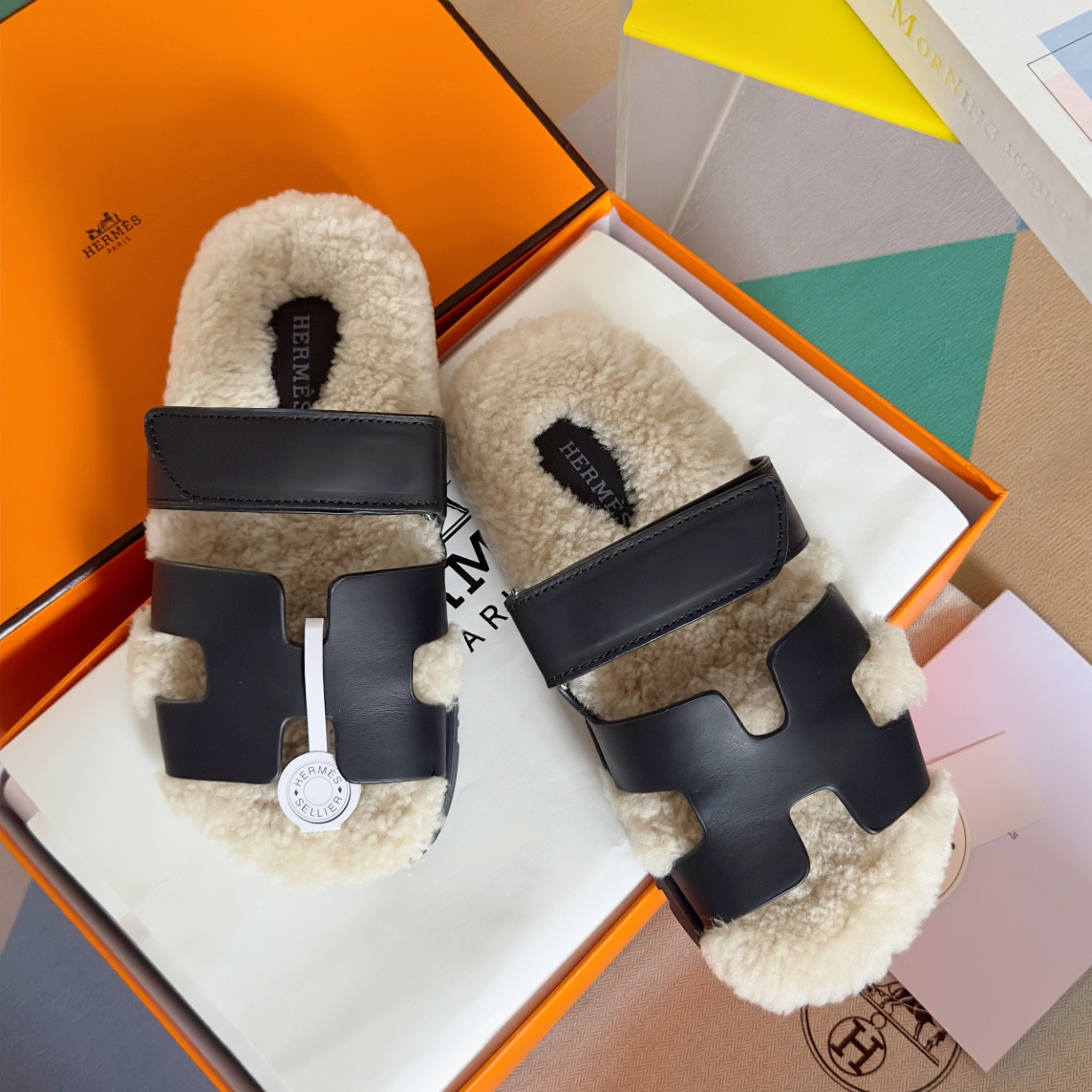 UA Hermès Chypre sandal