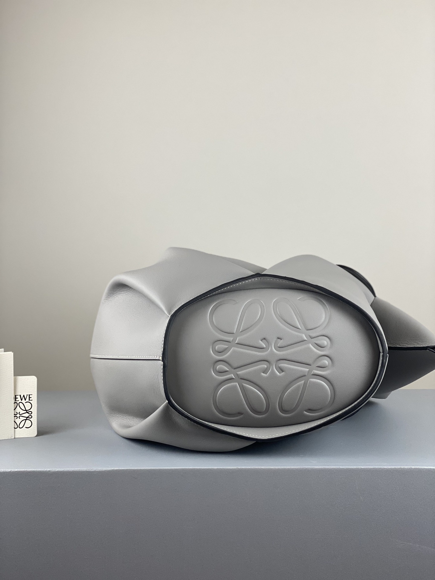 L0ew* large elephant bag 36x26.5x22cm