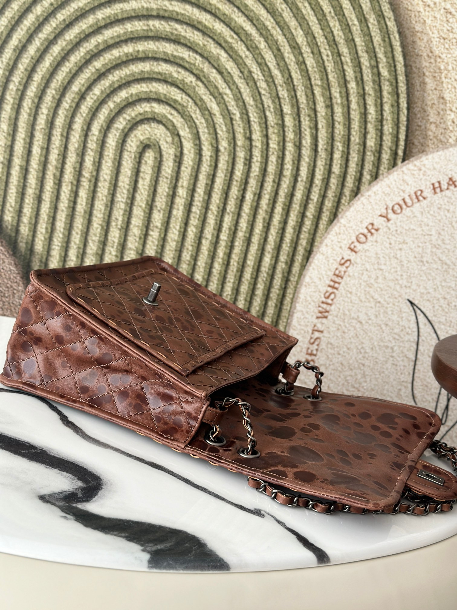 Ch*el vintage flap tofu bag 26x11x23cm