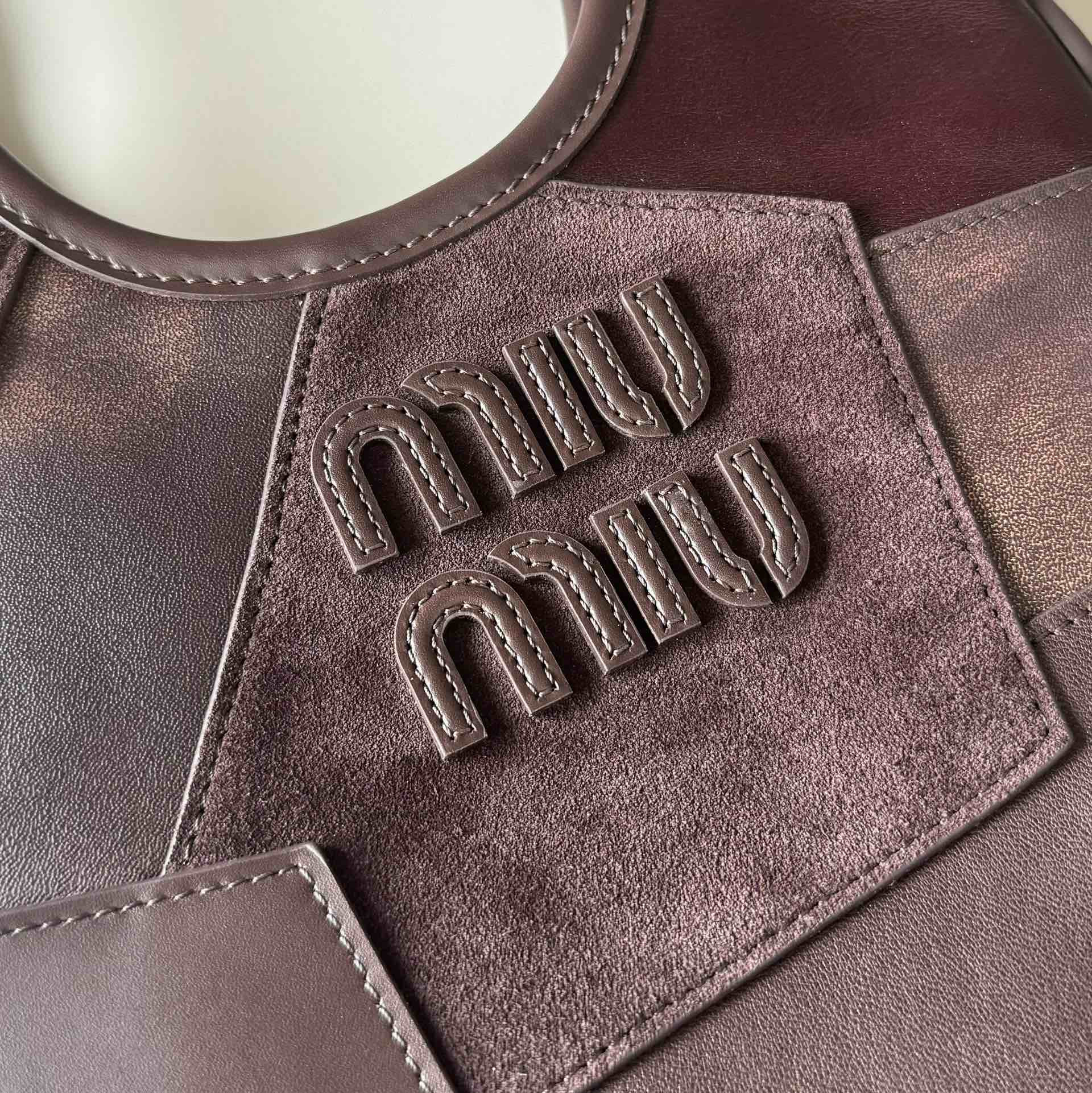 Miu Miu IVY leather handbag 24x20cm