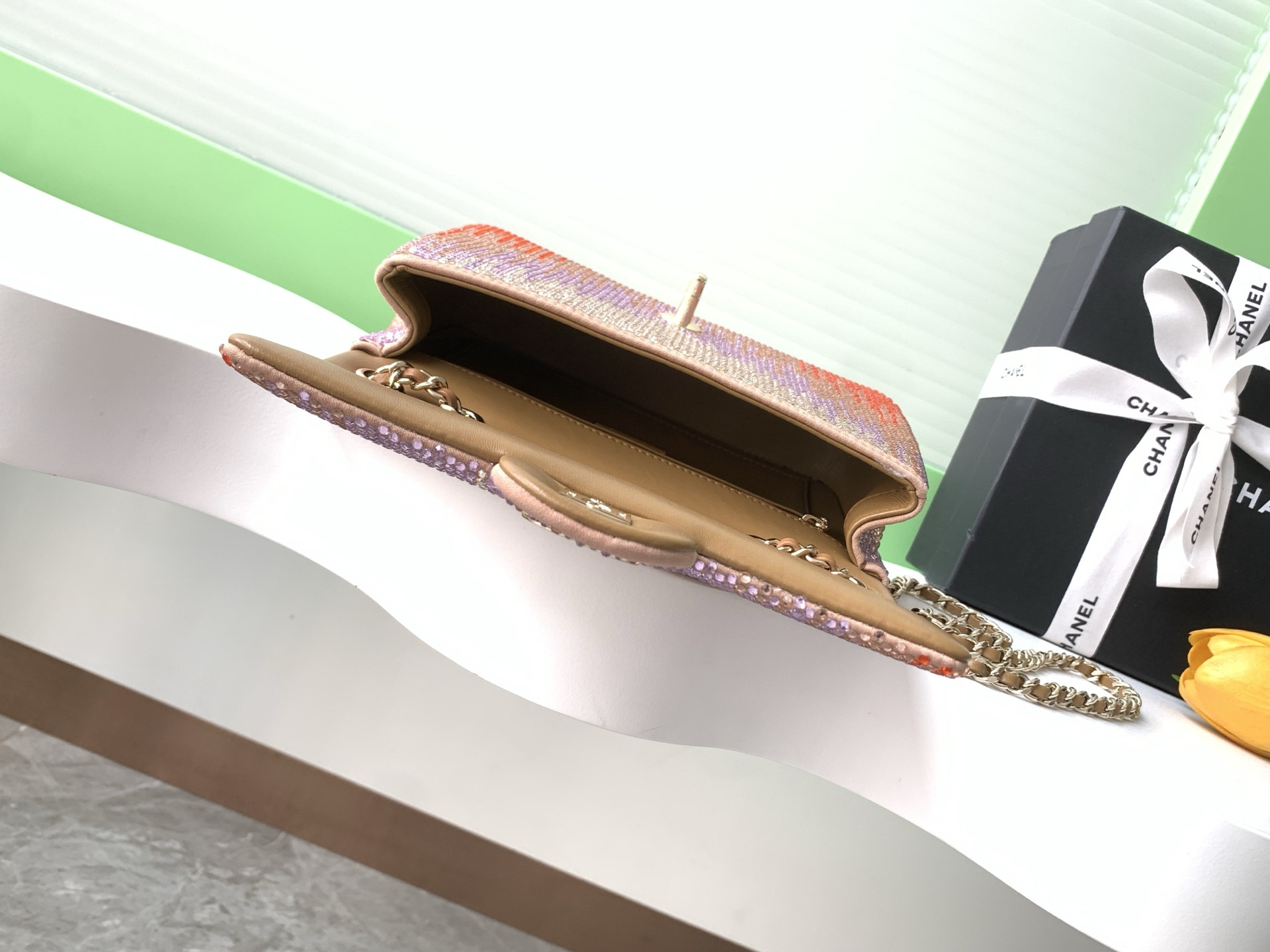 Ch*el 25ss classic flap handbag cf 14x21x8cm