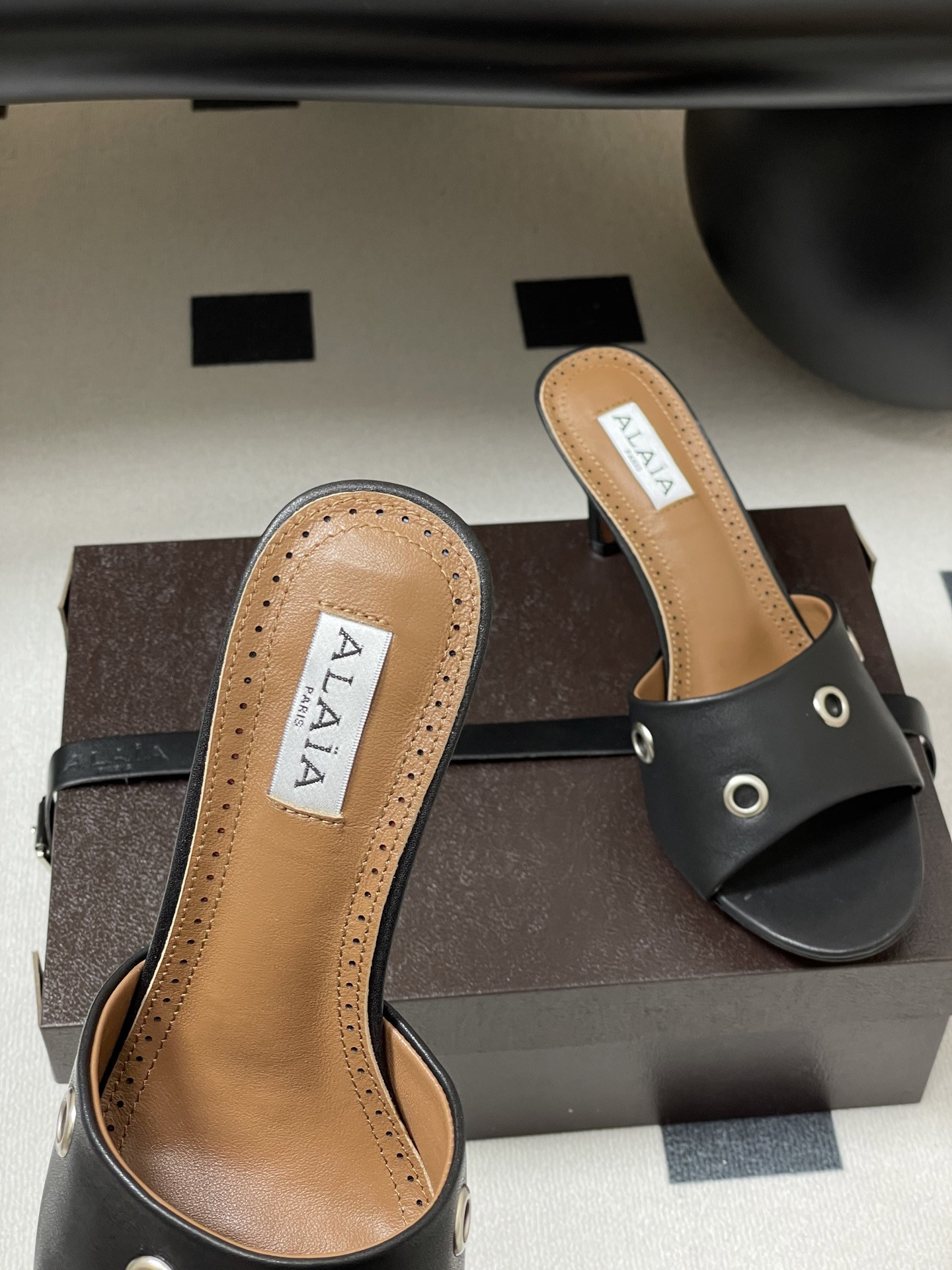 UA Alaia Ring Eyelets slippers 7cm Heel(Customized Size 7-10 days production time)